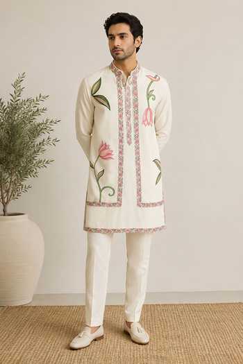 Varoin Marwah Lotus Embroidered Bundi Set 