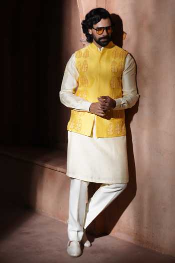 Varoin Marwah The Zareen Embroidered Nehru Jacket Set 