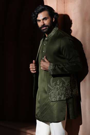Varoin Marwah_Olive Green Silk Embroidery The Wild Wine Bundi And Kurta Set _Online_at_Aza_Fashions
