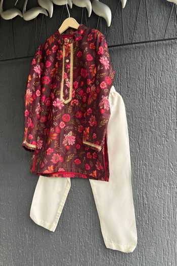 Shop The Little Tales Maroon Silk, Cotton Printed Kurta Pyjama Set Online at Aza Fashions Shop_The Little Tales_Maroon Silk, Cotton Printed Kurta Pyjama Set _Online_at_Aza_Fashions