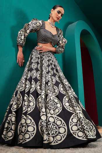 Buy Miku Kumar Black Silk Sweetheart Neck Princess Odette Printed Lehenga Set Buy_Miku Kumar_Black Silk Sweetheart Neck Princess Odette Printed Lehenga Set