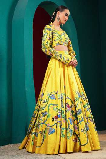 Shop Miku Kumar Yellow Silk Square Neck Princess Aurelia Printed Lehenga Set Online at Aza Fashions Shop_Miku Kumar_Yellow Silk Square Neck Princess Aurelia Printed Lehenga Set _Online_at_Aza_Fashions