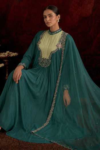 Buy Neelu And Manvi Green Silk, Organza, Muslin Mandarin Collar Emerald Noor Kurta Set Online at Aza Fashions Buy_Neelu And Manvi_Green Silk, Organza, Muslin Mandarin Collar Emerald Noor Kurta Set _Online_at_Aza_Fashions