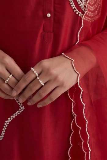 Shop Neelu And Manvi Red Organza, Georgette, Satin Round Neck Embroidered Kurta Pant Set Online at Aza Fashions Shop_Neelu And Manvi_Red Organza, Georgette, Satin Round Neck Embroidered Kurta Pant Set _Online_at_Aza_Fashions