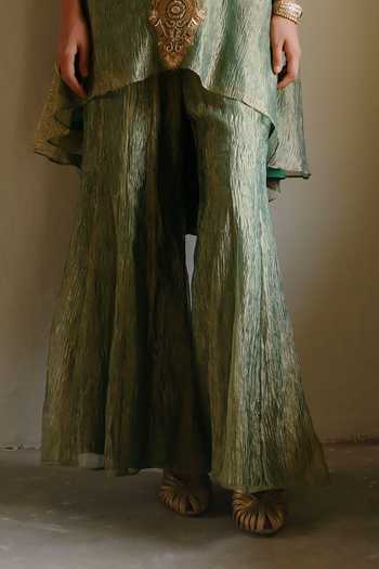 Alam By Tulsi Patel_Green Tissue V-neck, Yes Preet Marodi Embroidered Kurta And Palazzo Set _Online_at_Aza_Fashions