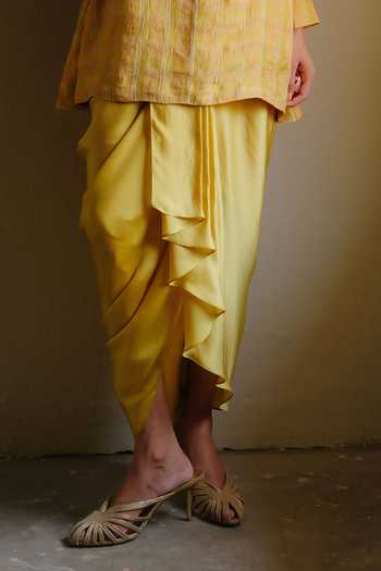 Alam By Tulsi Patel_Yellow Silk, Tissue Round Neck, Yes Dhreeti Marodi Embroidered Kurta And Skirt Set _Online_at_Aza_Fashions