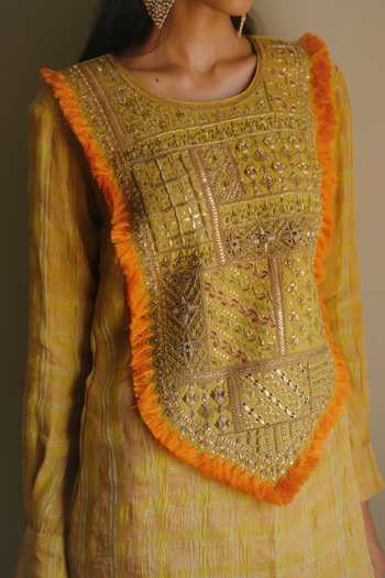 Alam By Tulsi Patel_Yellow Silk, Tissue Round Neck, Yes Dhreeti Marodi Embroidered Kurta And Skirt Set _at_Aza_Fashions