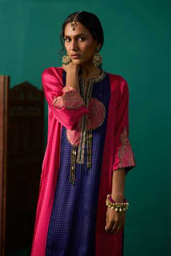 Neitri Fuchsia Silk Split V-neck, Yes Gauri Bandhani Print Kurta And Pant Set Online at Aza Fashions Neitri_Fuchsia Silk Split V-neck, Yes Gauri Bandhani Print Kurta And Pant Set _Online_at_Aza_Fashions