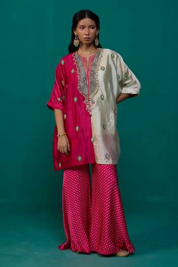 Neitri Shailaja Kurta & Bandhani Pattern Gharara Set 