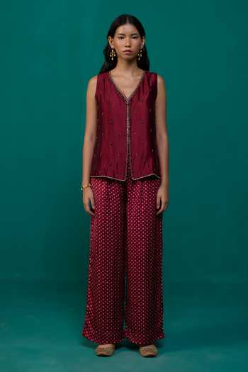 Neitri Maroon Silk, Muslin V-neck Parijat Waistcoat And Bandhani Pant Set Online at Aza Fashions Neitri_Maroon Silk, Muslin V-neck Parijat Waistcoat And Bandhani Pant Set _Online_at_Aza_Fashions