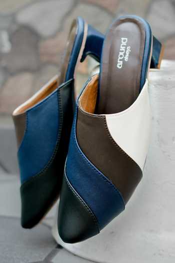 Around Always Flow Fluid Panelled Pointed Toe Heels 
