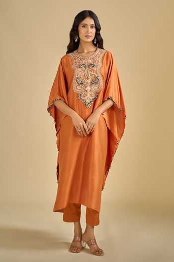Prisho Yoke Embroidered Kaftan & Pant Set