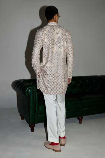 Arjan Dugal White Chanderi, Satin Embroidered Kurta And Pant Set Online at Aza Fashions Arjan Dugal_White Chanderi, Satin Embroidered Kurta And Pant Set _Online_at_Aza_Fashions