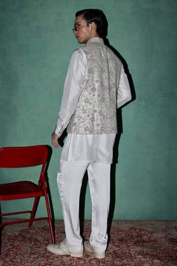 Arjan Dugal Bloom Embroidered Bundi Set