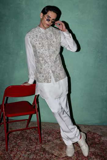 Shop Arjan Dugal Off White Silk, Organza, Satin, Brocade Embroidery Bloom Bundi Set Online at Aza Fashions Shop_Arjan Dugal_Off White Silk, Organza, Satin, Brocade Embroidery Bloom Bundi Set _Online_at_Aza_Fashions