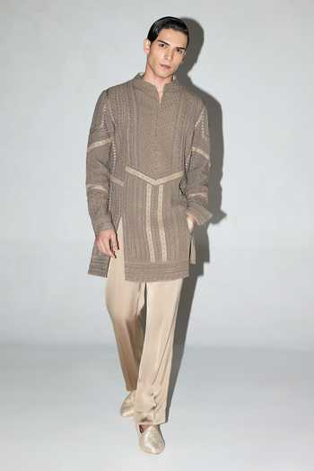 Arjan Dugal Baroque Embroidered Kurta Set