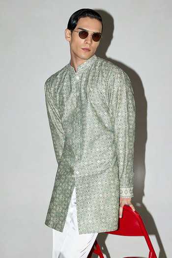 Arjan Dugal Green Organza, Satin, Muslin Kilim Pattern Kurta Set Online at Aza Fashions Arjan Dugal_Green Organza, Satin, Muslin Kilim Pattern Kurta Set _Online_at_Aza_Fashions