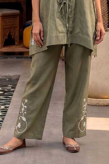 House Of Fett Green Silk, Cotton Collared Neck Sage Leather Patchwork Cape Set Online at Aza Fashions House Of Fett_Green Silk, Cotton Collared Neck Sage Leather Patchwork Cape Set _Online_at_Aza_Fashions