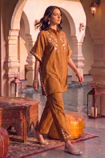Shop House Of Fett Brown Crepe Collared Neck Caramel Leather Patchwork Pant Set Online at Aza Fashions Shop_House Of Fett_Brown Crepe Collared Neck Caramel Leather Patchwork Pant Set _Online_at_Aza_Fashions