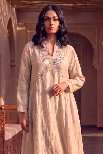 House Of Fett Ivory Satin Mandarin Collar Parsi Embroidery Long A-line Tunic Online at Aza Fashions House Of Fett_Ivory Satin Mandarin Collar Parsi Embroidery Long A-line Tunic _Online_at_Aza_Fashions