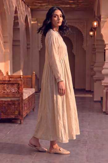 Buy House Of Fett Ivory Satin Mandarin Collar Parsi Embroidery Long A-line Tunic Online at Aza Fashions Buy_House Of Fett_Ivory Satin Mandarin Collar Parsi Embroidery Long A-line Tunic _Online_at_Aza_Fashions