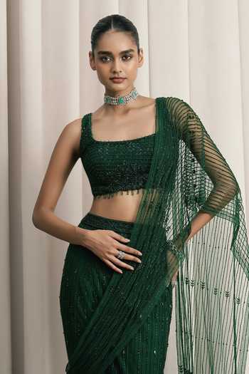 Shop_Istya_Emerald Green Net Square Neck Embroidered Pre-draped Saree With Blouse _Online_at_Aza_Fashions