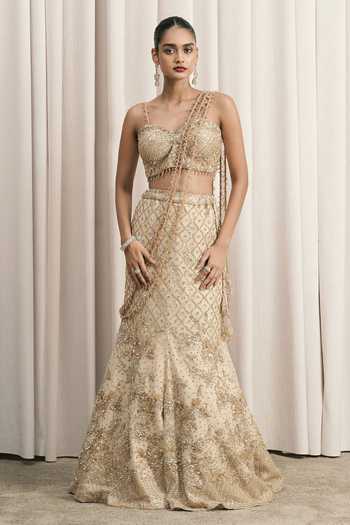 Istya Hand Embroidered Fishcut Lehenga & Blouse Set 