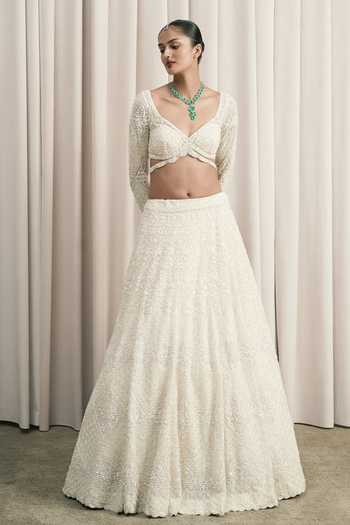 Buy_Istya_Ivory Net Sweetheart Neck Embroidered Lehenga Set _Online_at_Aza_Fashions