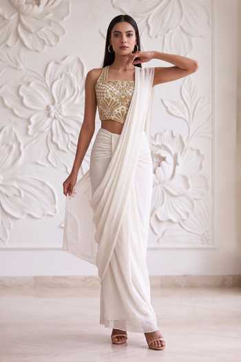 Maisolos_Ivory Georgette, Net Square Pleated Pre-draped Saree With Embroidered Blouse _at_Aza_Fashions