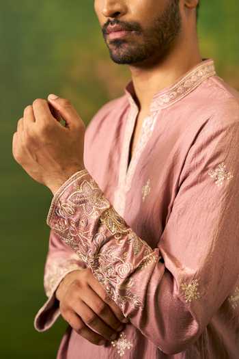 Arihant Rai Sinha_Pink Silk Placement Embroidered Kurta Set _at_Aza_Fashions