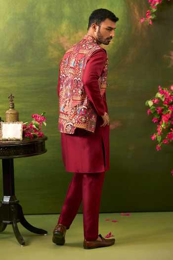 Arihant Rai Sinha Bridal Woven Bundi Set 