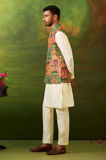 Arihant Rai Sinha Off White Silk, Jacquard Floral Woven Bundi Set at Aza Fashions Arihant Rai Sinha_Off White Silk, Jacquard Floral Woven Bundi Set _at_Aza_Fashions