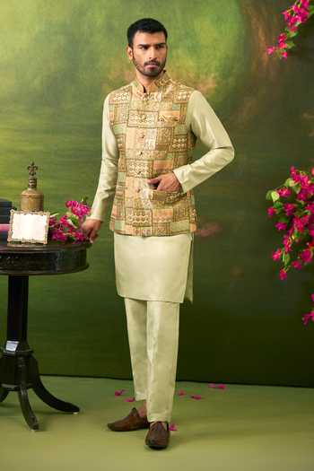 Arihant Rai Sinha Geometric Pattern Bundi & Kurta Set 