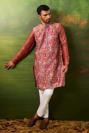 Arihant Rai Sinha Thread Embroidered Kurta Set