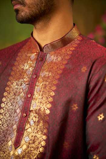 Arihant Rai Sinha Wine Silk, Jacquard Flower Woven Kurta Set at Aza Fashions Arihant Rai Sinha_Wine Silk, Jacquard Flower Woven Kurta Set _at_Aza_Fashions