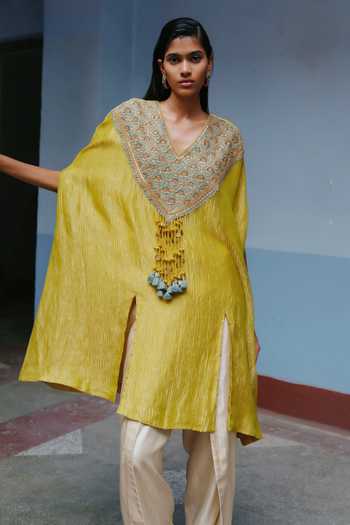 Alam By Tulsi Patel_Yellow Silk, Tissue V-neck, Yes Nandani Yoke Embroidered Kurta And Pant Set _Online_at_Aza_Fashions