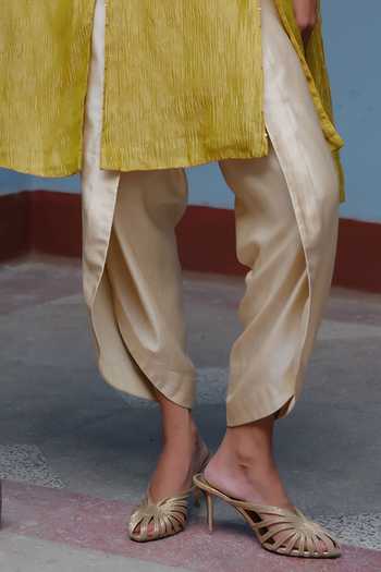 Shop_Alam By Tulsi Patel_Yellow Silk, Tissue V-neck, Yes Nandani Yoke Embroidered Kurta And Pant Set _Online_at_Aza_Fashions