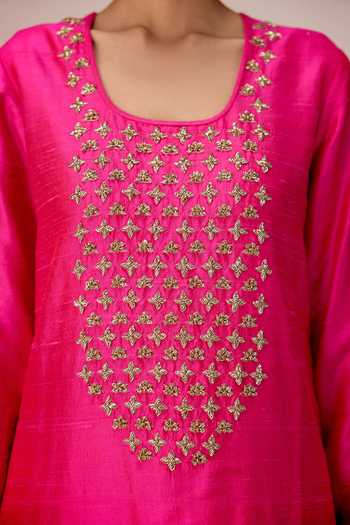 Shop Shyam Narayan Prasad Pink Silk, Organza, Brocade Scoop Neck, Yes Zardozi Embroidered Kurta Set Shop_Shyam Narayan Prasad_Pink Silk, Organza, Brocade Scoop Neck, Yes Zardozi Embroidered Kurta Set
