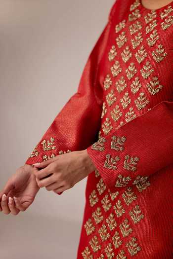 Buy Shyam Narayan Prasad Red Organza, Brocade Round Neck Zardozi Embroidered Kurta Set Buy_Shyam Narayan Prasad_Red Organza, Brocade Round Neck Zardozi Embroidered Kurta Set