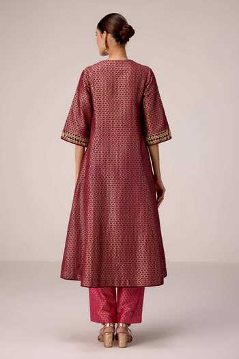 Shyam Narayan Prasad Zardozi Embroidered Kurta Set