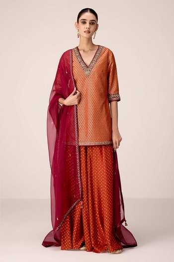 Shyam Narayan Prasad Zardozi Embroidered Kurta Set