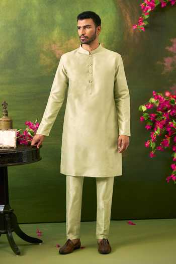 Shop Arihant Rai Sinha Green Jacquard, Silk Geometric Pattern Bundi And Kurta Set Shop_Arihant Rai Sinha_Green Jacquard, Silk Geometric Pattern Bundi And Kurta Set