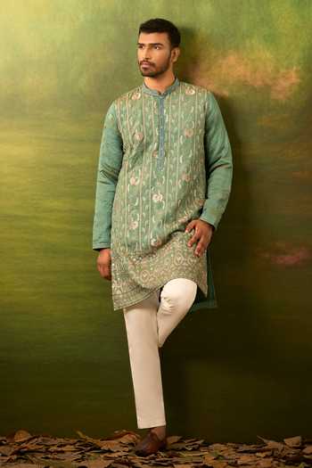 Arihant Rai Sinha Embroidered Kurta Set