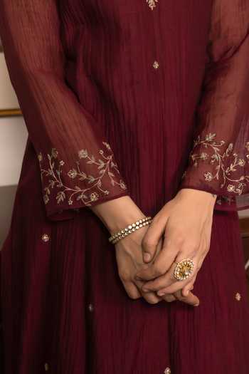Buy Trendy Tokari Maroon Silk, Chanderi, Cotton, Organza V-neck Hand Embroidered Kurta Pant Set Online at Aza Fashions Buy_Trendy Tokari_Maroon Silk, Chanderi, Cotton, Organza V-neck Hand Embroidered Kurta Pant Set _Online_at_Aza_Fashions