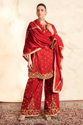 Buy Nidhika Shekhar Red Organza, Chanderi, Shantoon Round Surkj Lal Embroidered Kurta Sharara Set Online at Aza Fashions Buy_Nidhika Shekhar_Red Organza, Chanderi, Shantoon Round Surkj Lal Embroidered Kurta Sharara Set _Online_at_Aza_Fashions
