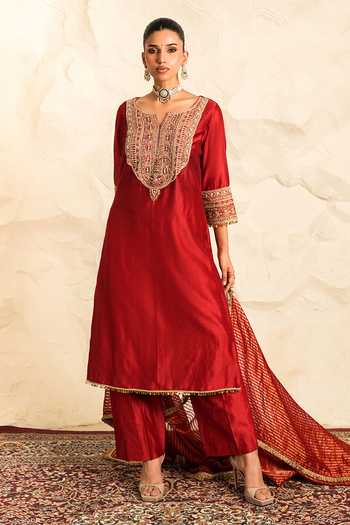 Shop Nidhika Shekhar Maroon Chanderi Split V-neck, Yes Ruh Gul Embroidered Kurta Set Online at Aza Fashions Shop_Nidhika Shekhar_Maroon Chanderi Split V-neck, Yes Ruh Gul Embroidered Kurta Set _Online_at_Aza_Fashions