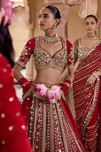 Nidhika Shekhar Red Crepe, Shantoon Sweetheart Neck Padmashree Embroidered Lehenga Set Online at Aza Fashions Nidhika Shekhar_Red Crepe, Shantoon Sweetheart Neck Padmashree Embroidered Lehenga Set _Online_at_Aza_Fashions