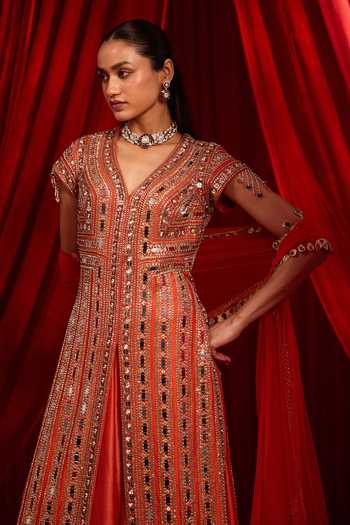 NIDHIKA SHEKHAR Orange Chanderi, Net V-neck, Yes Narangi Meeras Embroidered Kurta Lehenga Set at Aza Fashions NIDHIKA SHEKHAR_Orange Chanderi, Net V-neck, Yes Narangi Meeras Embroidered Kurta Lehenga Set _at_Aza_Fashions