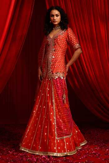 Buy NIDHIKA SHEKHAR Orange Chanderi, Net, Shantoon Narangi Anvaya Embellished Kurta Lehenga Set Online at Aza Fashions Buy_NIDHIKA SHEKHAR_Orange Chanderi, Net, Shantoon Narangi Anvaya Embellished Kurta Lehenga Set _Online_at_Aza_Fashions