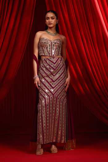 NIDHIKA SHEKHAR Darpan Mirror Embellished Skirt Set
